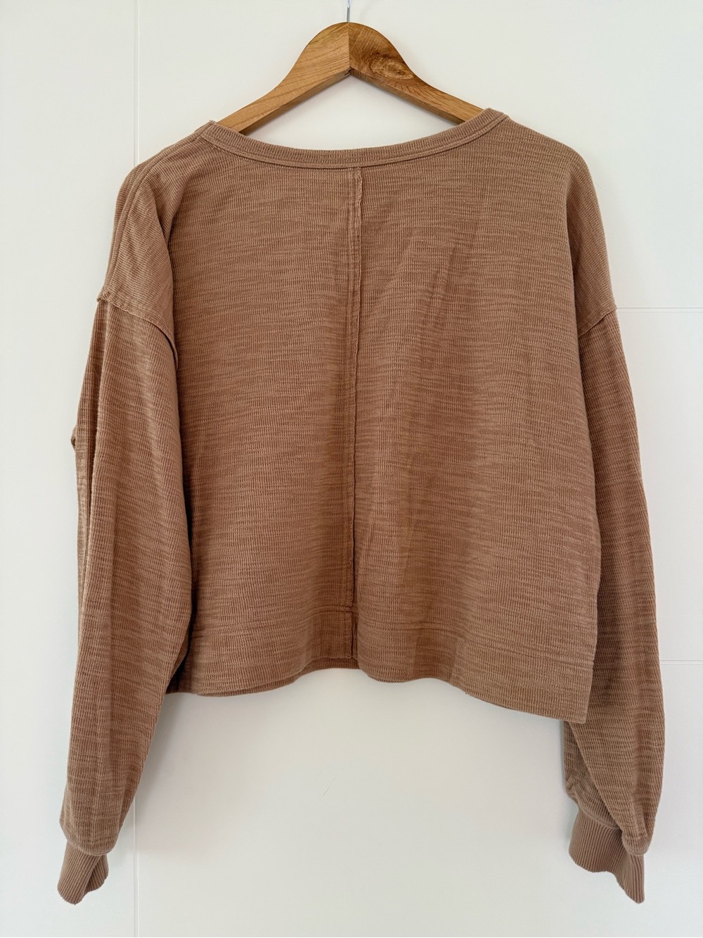 Aerie Oversized Long Sleeve, size small. - Picture 3 of 8